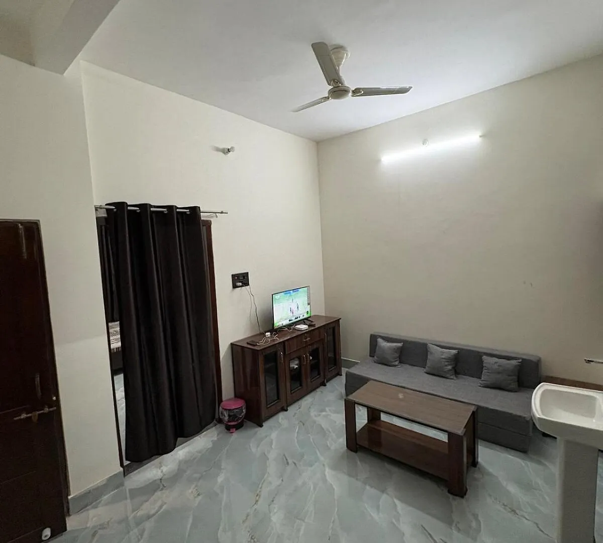 Igr Homestays-Apt1 Varanasi